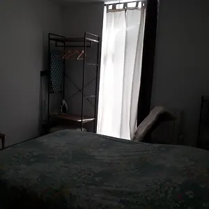 https://appart-t1bis-avec-jardin-au-centre-ville.inbrittany.com